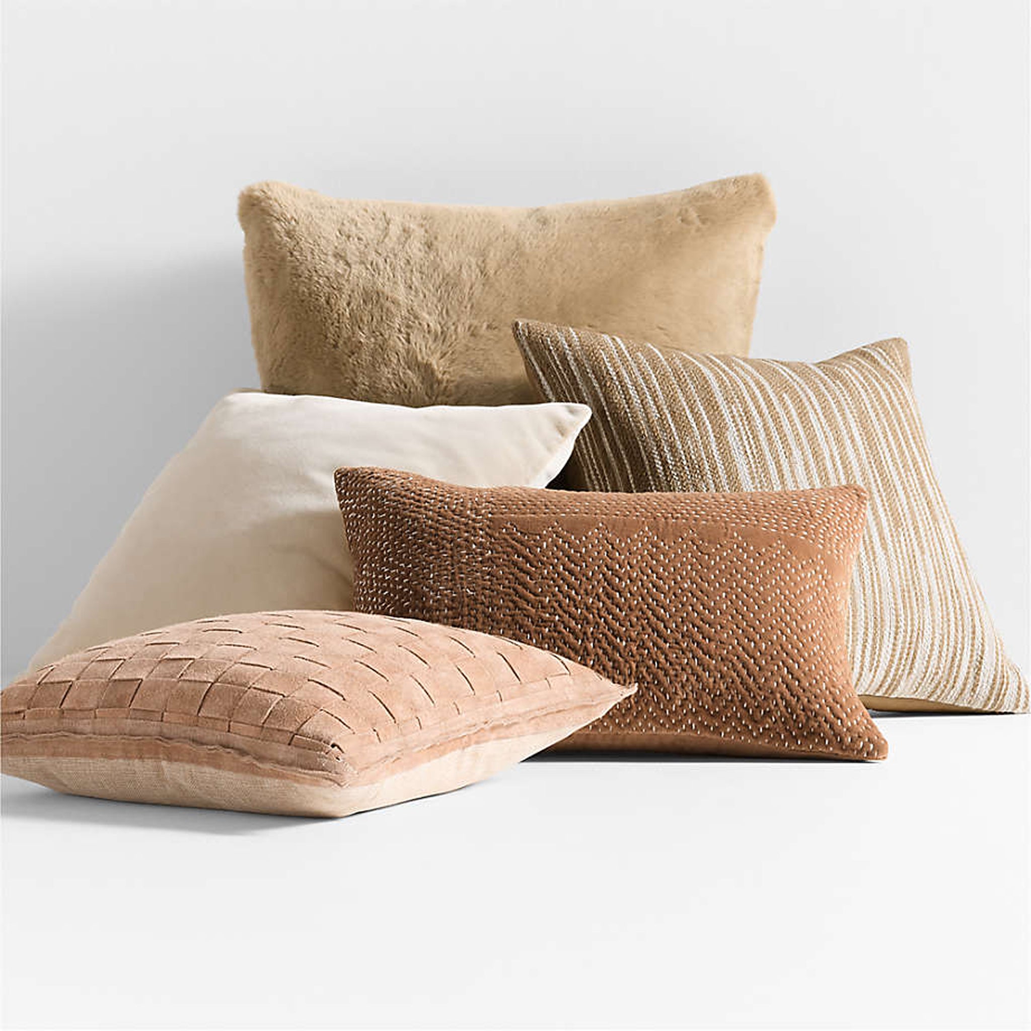 Clouded Pillow - Ginger Beige