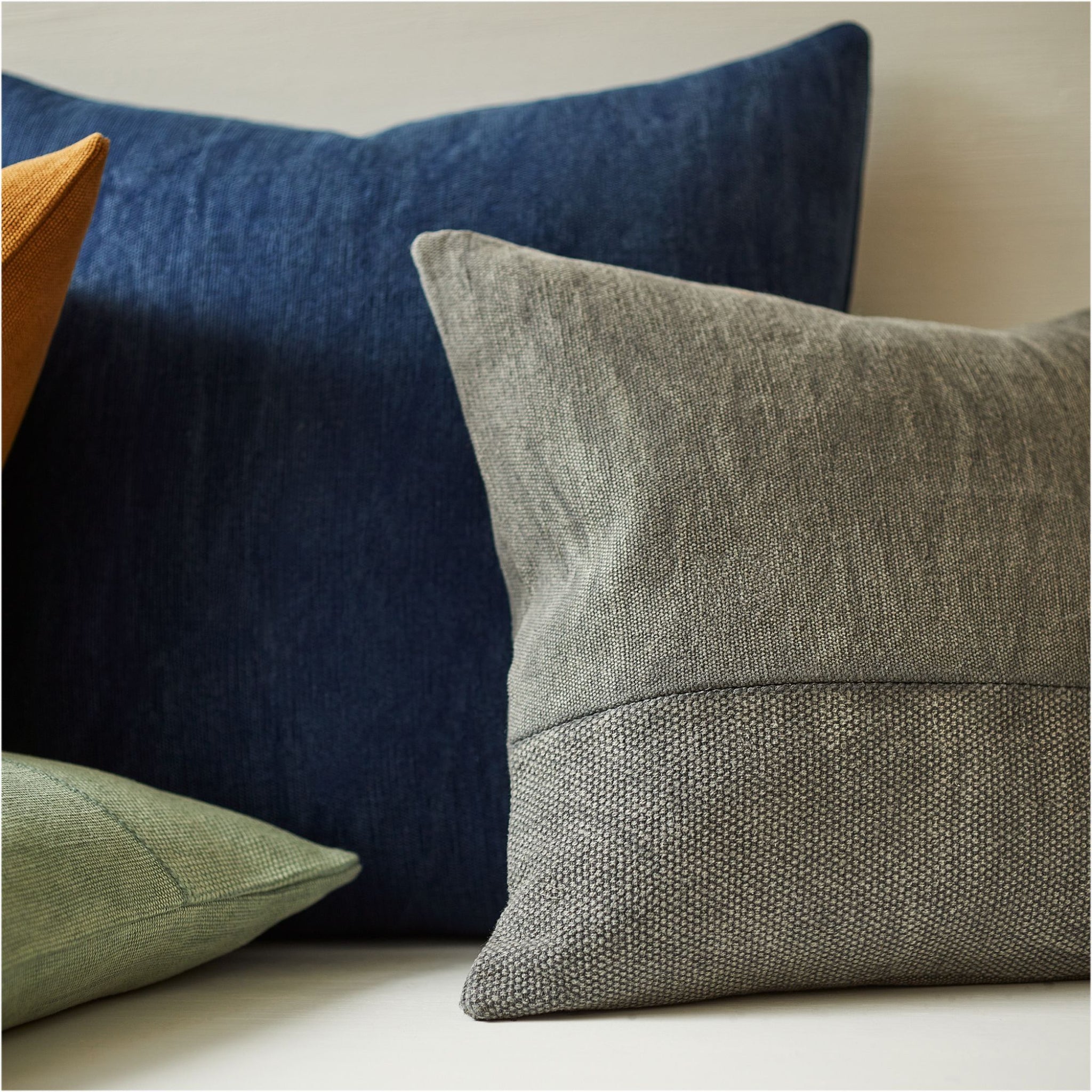 Perry Pillow - Dark Blue